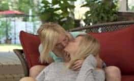 imagen pelis x hermanas besandose para tener sexo